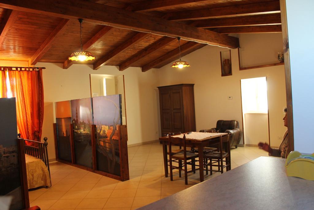 La Casa Del Nonno Bed and Breakfast Alberobello Kamer foto