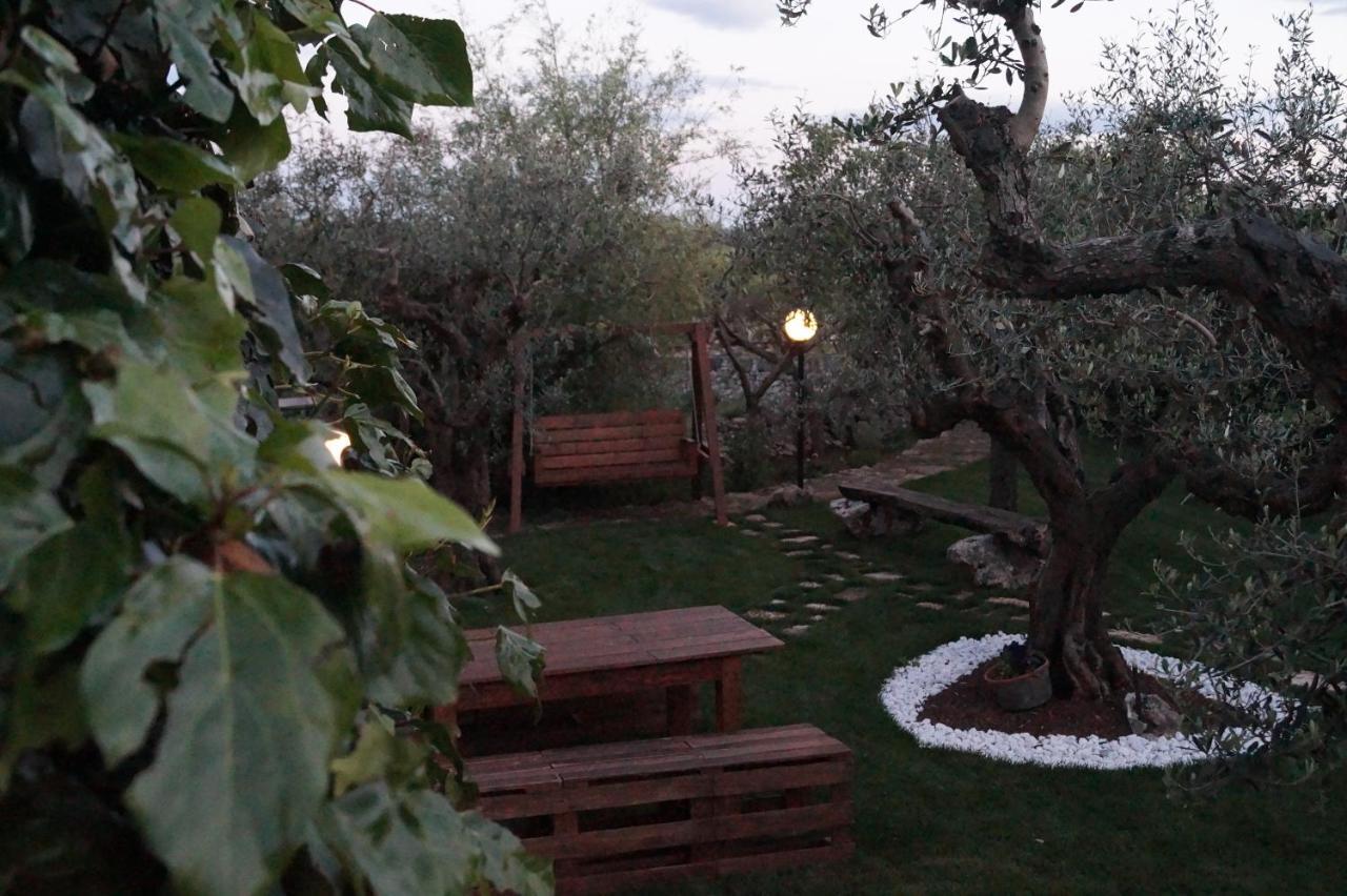 La Casa Del Nonno Bed and Breakfast Alberobello Buitenkant foto